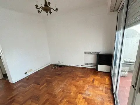 Alquiler 3 Amb con Balcón - 60 m²