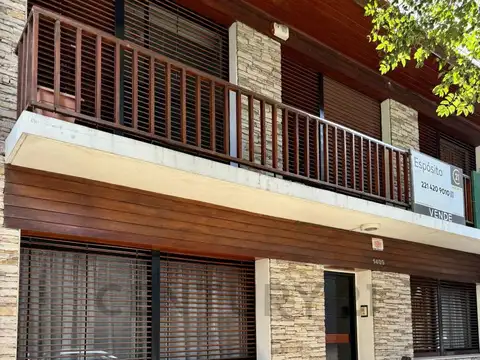 Casa en venta en La Plata de 3 Dormitorios