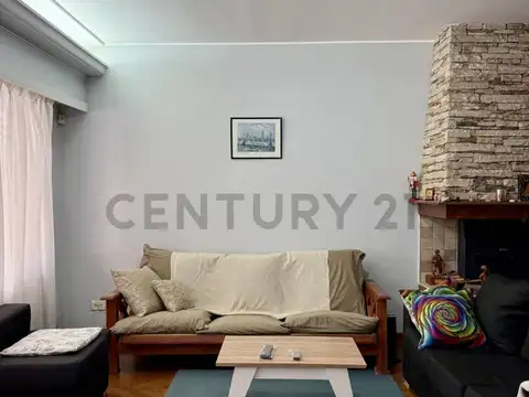 Casa en venta en La Plata de 3 Dormitorios