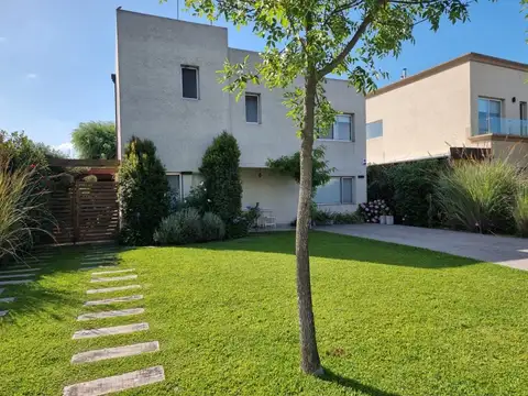Casa  en Venta en San Alfonso, Pilar del Este, G.B.A. Zona Norte