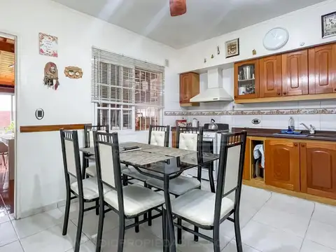 Depto Tipo Casa en Venta 23 años