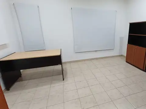Primera Junta 300, Piso P.A.
