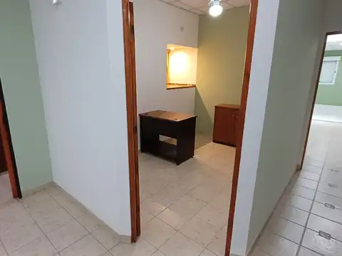 OFICINAS EN ALQUILER - EXCELENTE UBICACIÓN

 Zona Centro | Planta Alta