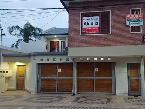 OFICINAS EN ALQUILER - EXCELENTE UBICACIÓN

 Zona Centro | Planta Alta