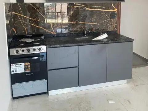DEPARTAMENTO DE 2 AMBIENTES CON BALCÓN
