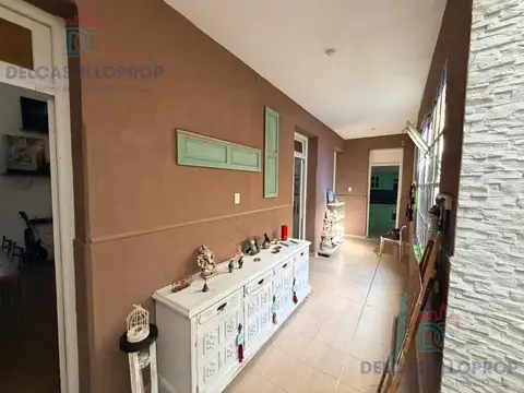Casa 4 ambientes con 3 baños
