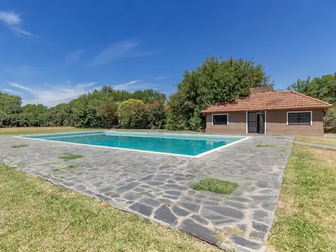 Casa en Venta en Funes, USD 800.000