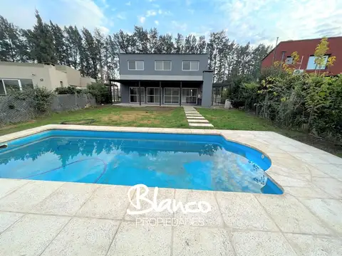 Casa  en Venta en Pilar del Este, Pilar, G.B.A. Zona Norte