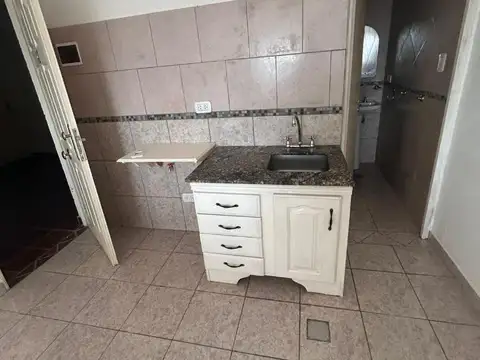 MONOAMBIENTE - HURLINGHAM (KM18)