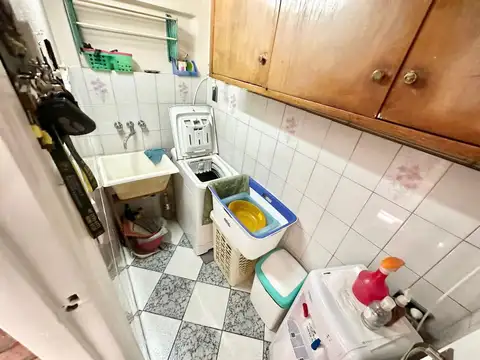 Chalet 4 ambientes en muy buen estado.