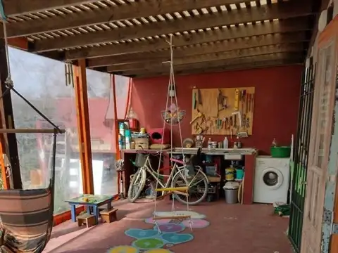 Casa en Venta con 1 cochera