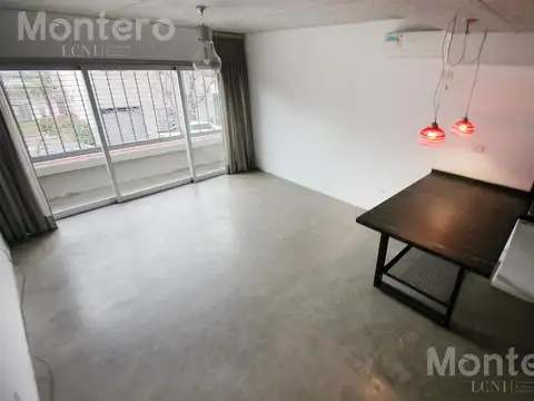 Depto Tipo Casa en Venta con 1 cocheras