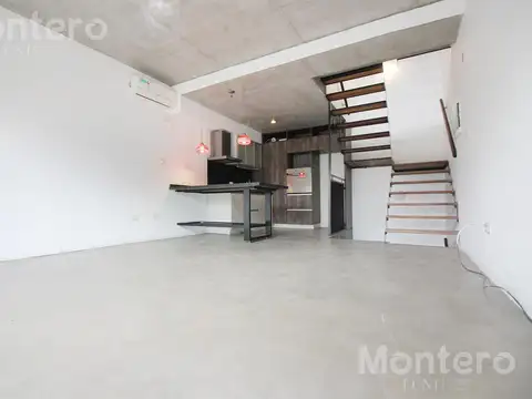 Depto Tipo Casa en Venta en Saavedra, USD 180.000