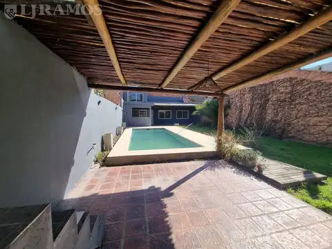 Casa en Pilar