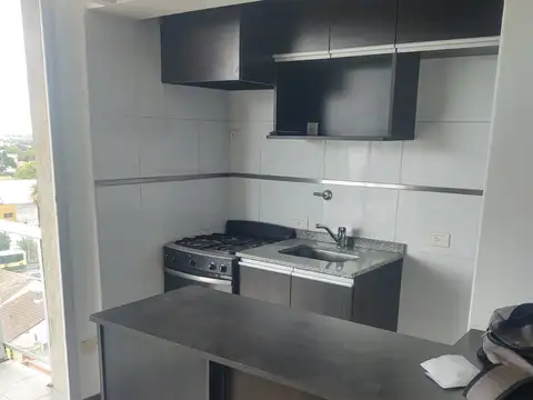 AMPLIO MONOAMBIENTE EN ALQUILER!