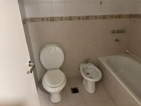 Casa en Alquiler en Neuquen, $ 1.800.000