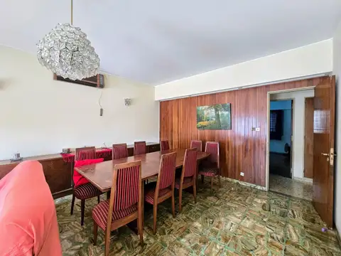 Casa en Venta en Villa Sarmiento, USD 145.000