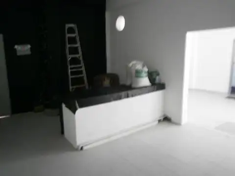 Casa 7 ambientes con 4 baños