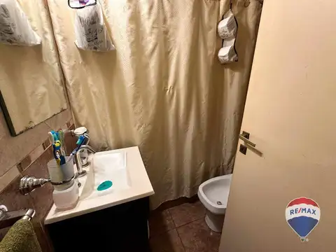 VENTA DE CASA EN LAVALLOL DE 4 AMBIENTES