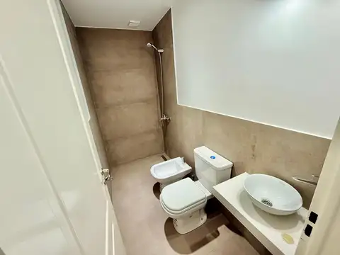 Departamento en Alquiler con 1 cocheras