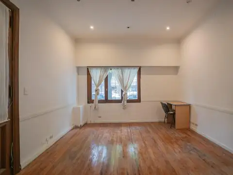 Depto Tipo Casa Monoambiente con 2 baños