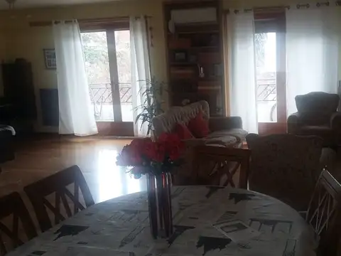 Depto Tipo Casa en Venta en Villa Pueyrredon, USD 325.000