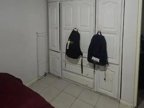 CASA A LA VENTA - CENTRO DE CAÑUELAS