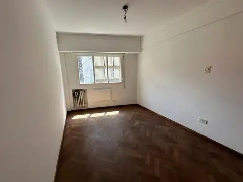 San Lorenzo 1000, Piso 3