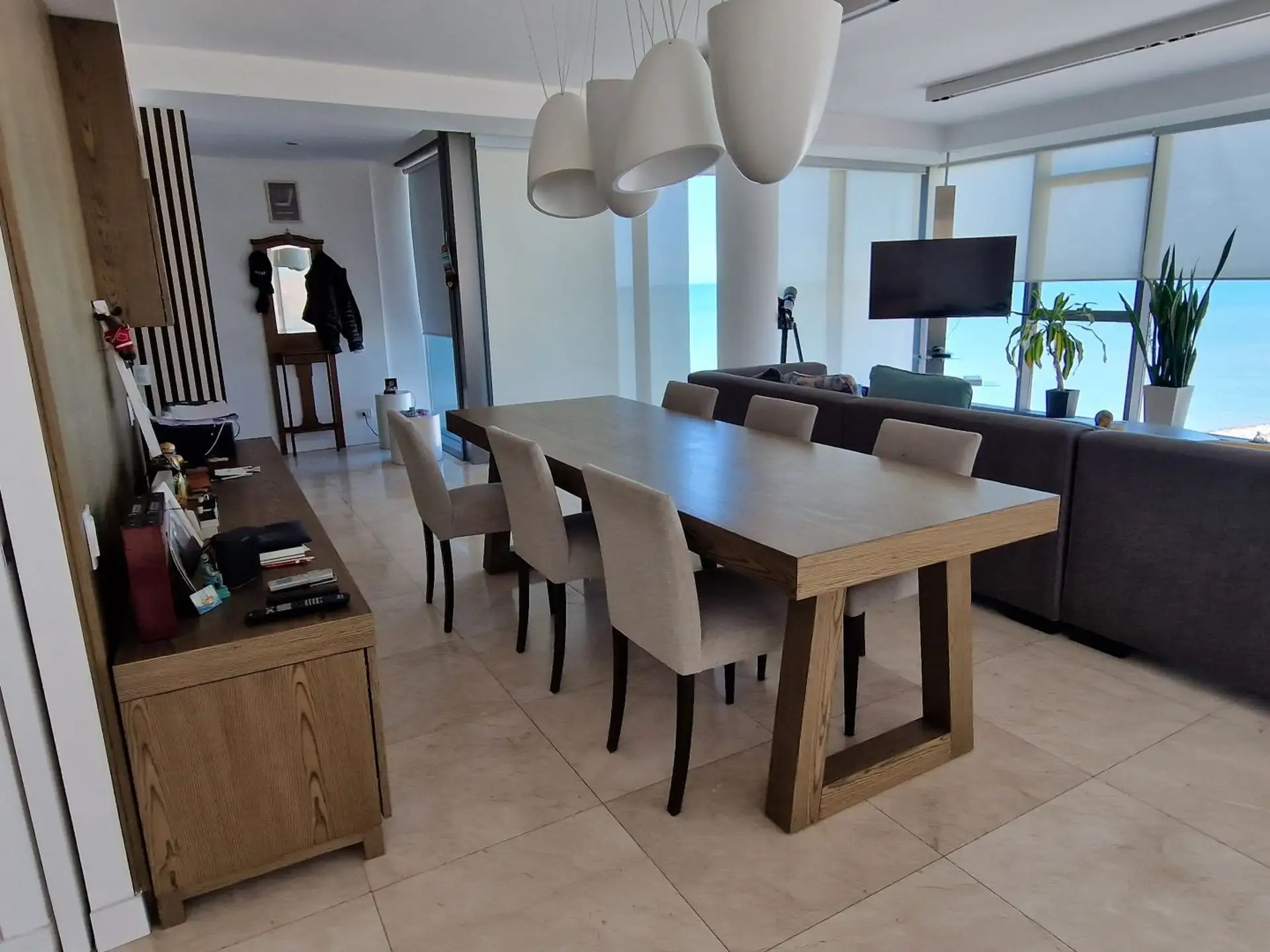 VENTA SEMIPISO 4 AMB,2 COCHERAS PLENA VISTA AL MAR VARESE