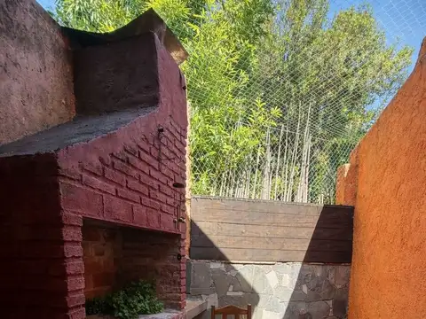 ALQUILER CASA 3 DORMITORIOS Y GGE BRAZO ORIENTAL