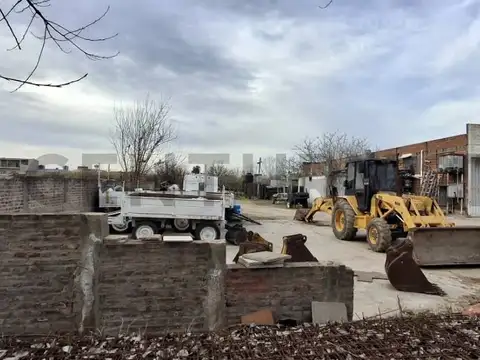 Galpon en Venta en La Plata, USD 1.200.000