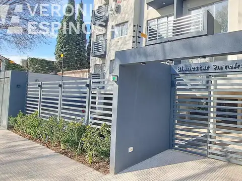 Departamento  de dos ambientes en alquiler , Moron Sur.