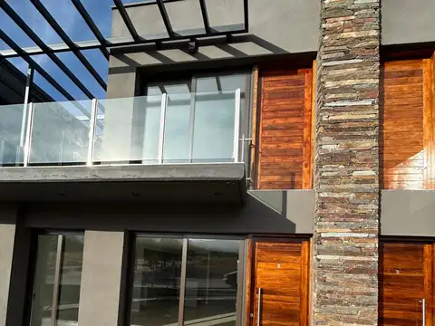 Duplex Estrenar, Dalvian, 2 Dorm, 2 Baños, Calefacción, Cochera