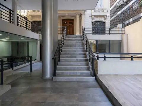 Oficina en Venta al Norte