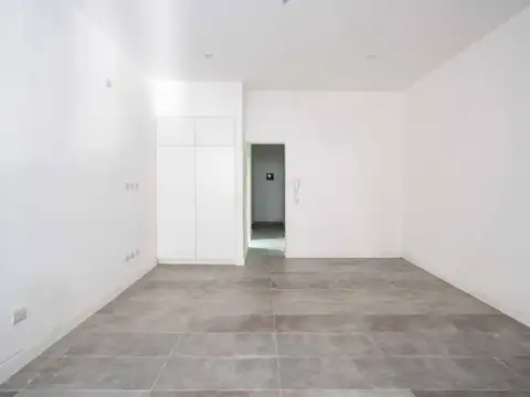 Avenida Luis María Campos 1100, Piso 1
