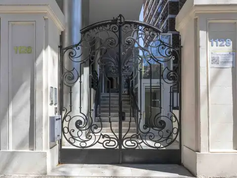 Avenida Luis María Campos 1100, Piso 1