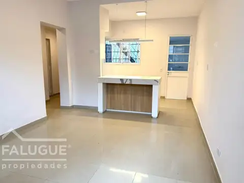 Depto Tipo Casa en Venta en Villa Ballester, USD 95.000