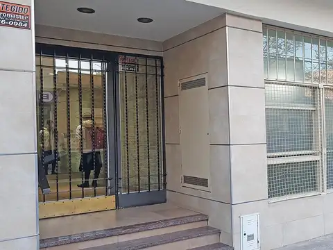 Concordia 900, Piso 1