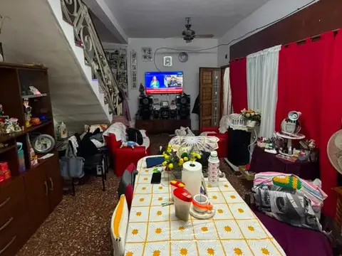 Depto Tipo Casa en Venta de 3 ambientes