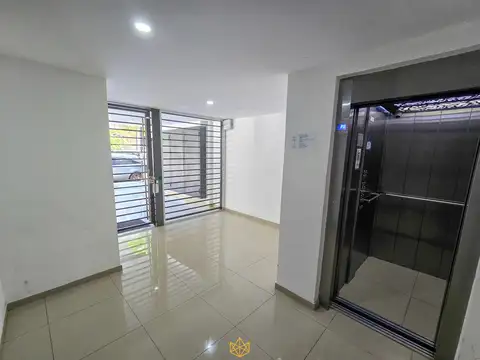 Departamento en Venta en Flores Sur, USD 88.000
