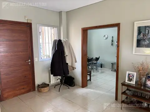 Casa en Alquiler de 4 dormitorios