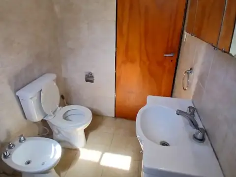 Depto Tipo Casa 3 ambientes con 1 baño