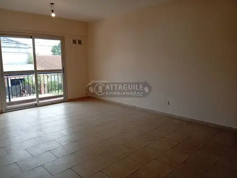 Depto Tipo Casa en Alquiler de 2 ambientes