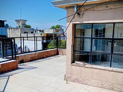 VENTA PH 4 AMB EN CIUDADELA SUR CON BALCON TERRAZA