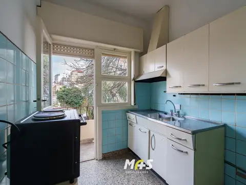 Alquiler PH 3 Ambientes al Frente con Patio y Parrilla Sin Expensas