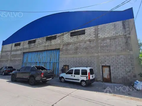 Galpón en Jose León Suarez