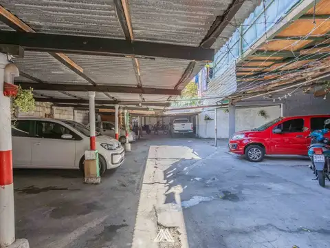 Vendo Cocheras + 2 Apartamentos Ideal Inversor