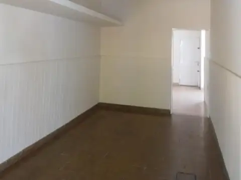 Avenida Juan Bautista Justo 600