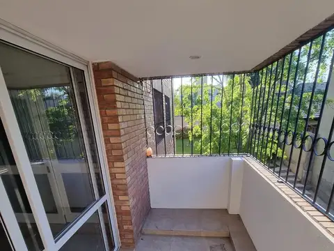 Departamento 5 ambientes con 2 baños