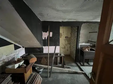 Avenida Crisólogo Larralde 1300